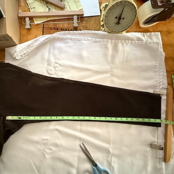 Men's Mango Tapered cropped Corduroy pants - Picture 14 of 15